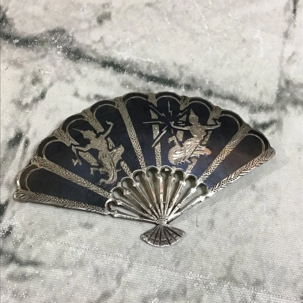 Vintage Fan Pin Sterling‎ Silver Goddesses Temple Dancers WWII Era Brooch Siam